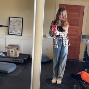 Meet your Posher, Anya